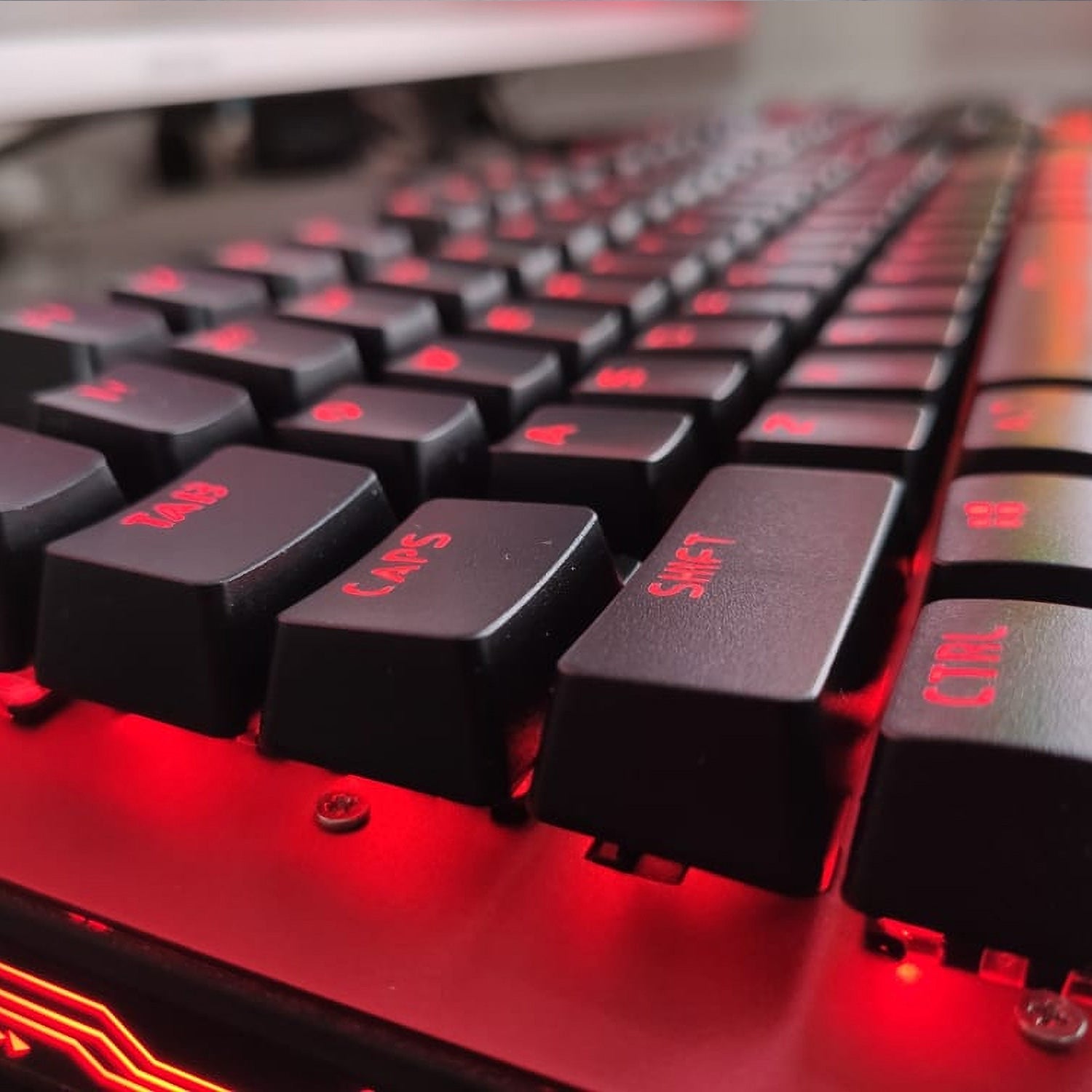 LANGTU K1000 RGB Backlit 104-Key Real Mechanical Keyboard Red with Multi-Function Rotary Knob, Wrist Rest and 8 Backlit Modes